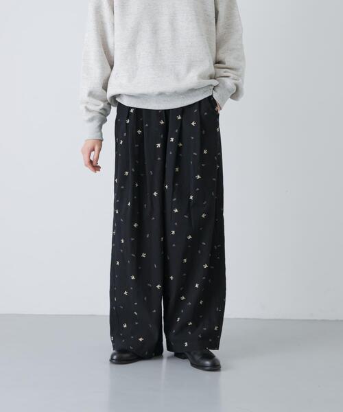 かぐれ(カグレ)の「ツバメ刺繍イージーパンツ(その他パンツ・レディース・ブラック/アイボリー・FREE)」の21枚目の写真