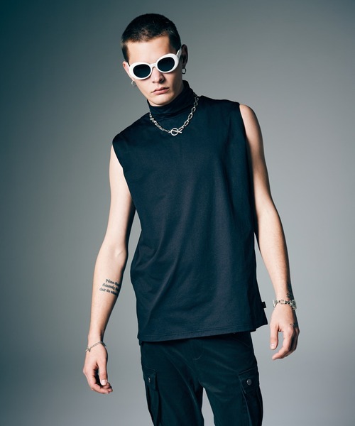 glamb(グラム)の「Tech High Neck Tank Top / テックメッシュネックタンクトップ(タンクトップ・メンズ・ブラック/カーキ/ホワイト・S/M/L)」の8枚目の写真