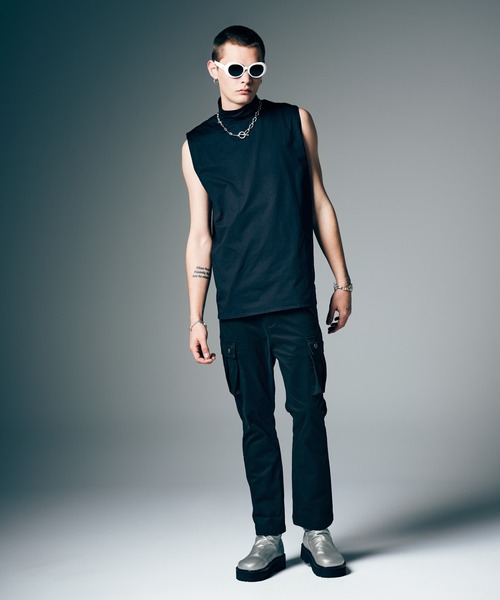 glamb(グラム)の「Tech High Neck Tank Top / テックメッシュネックタンクトップ(タンクトップ・メンズ・ブラック/カーキ/ホワイト・S/M/L)」の10枚目の写真