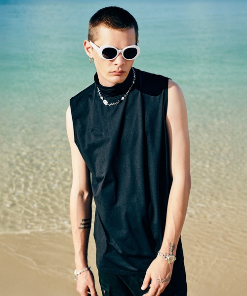 glamb(グラム)の「Tech High Neck Tank Top / テックメッシュネックタンクトップ(タンクトップ・メンズ・ブラック/カーキ/ホワイト・S/M/L)」の13枚目の写真