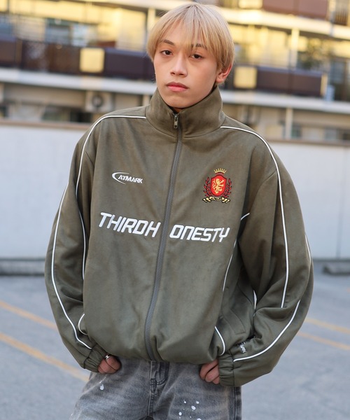 ATMARK(アットマーク)の「《2サイズ展開 / UNISEX 》ATMARK エンブレムロゴスウェードトラックジャケット(ブルゾン・レディース・カーキ/ピンク/ブラック・L/M)」の17枚目の写真