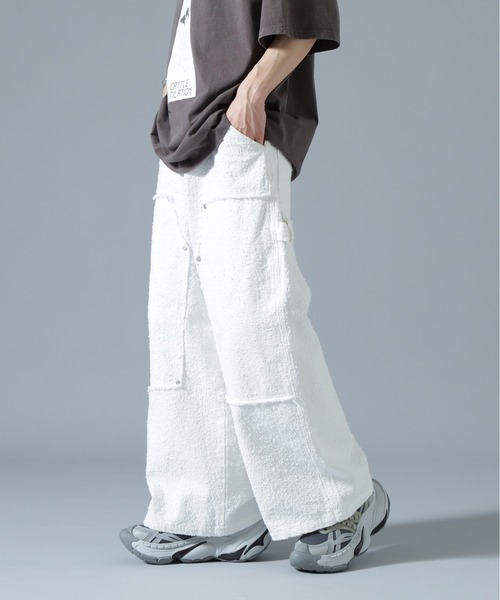 DANKE SCHON（ダンケシェーン）の「DankeSchon/ダンケシェーン/NEEDLEPUNCH DENIM W-KNEE PANTS（デニムパンツ・メンズ・ブラック/ブルー/ホワイト・S/L/M）」の4枚目の写真
