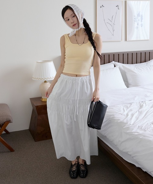 UNE MANSION(ユヌマンション)の「【1枚で着用可能なカップ付き】バックオープンラブリーリボンノースリーブキャミソール(キャミソール・レディース・レッド/ホワイト/レモンイエロー/カーキ/ブラック/ミント・FREE)」の10枚目の写真