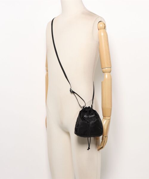 WILD THINGS（ワイルドシングス）の「【WILD THINGS】LIGHT OPEN POUCH 超軽量 リップストップナイロン ミニショルダー 巾着ポーチ（ショルダーバッグ・レディース・カーキ/ブラック/クリアブラウン・ONE SIZE）」の7枚目の写真