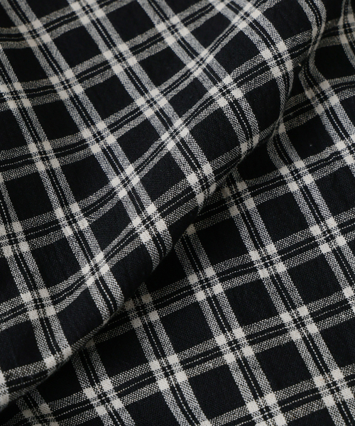 EDIFICE(エディフィス)の「コットンリネン ラウンド カラー シャツ(シャツ/ブラウス・メンズ・ブラック系その他/ブラック/ブラックミックス・2/3)」の8枚目の写真