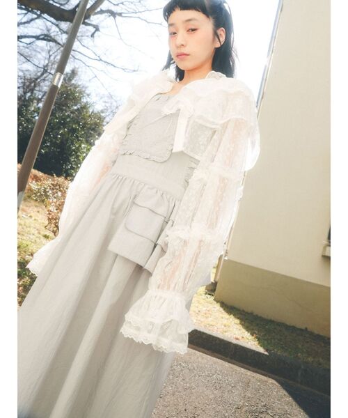 merry jenny（メリージェニー）の「レースアップリケエプロンワンピース（ワンピース・レディース・ブルー/オフホワイト・FREE）」の4枚目の写真