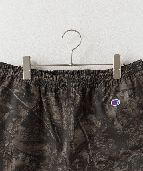 Champion(チャンピオン)の「Champion/チャンピオン リアルツリー柄 ワッペンロゴ リップストップ イージーショーツ 2026年春夏(その他パンツ・メンズ・ブラック/カモフラージュ・M/L/XL)」の3枚目の写真