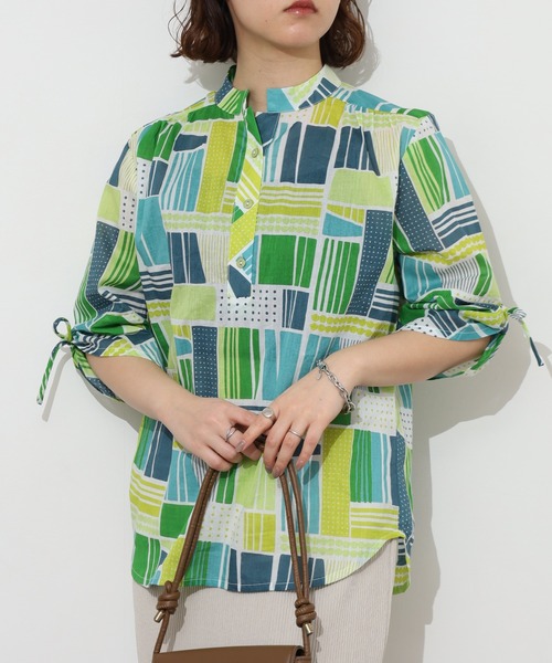 KILKI（キルキー）の「kilki　ドローイングミックスプリントブラウス 半端袖（シャツ/ブラウス・レディース・ピンク系その他/グリーン系その他・ONESIZE）」の5枚目の写真