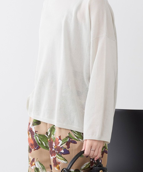 MICA&DEAL（マイカ＆ディール）の「ハイゲージボートネックルーズニットプルオーバー（ニット/セーター・レディース・グレイッシュベージュ/ブラック/キャメル・FREE）」の7枚目の写真