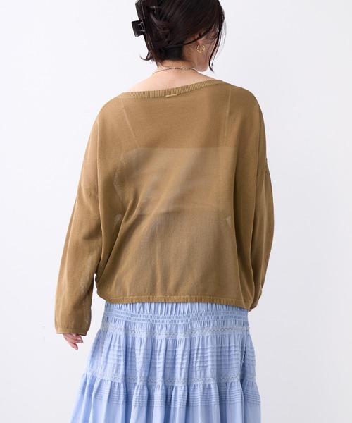 MICA&DEAL（マイカ＆ディール）の「ハイゲージボートネックルーズニットプルオーバー（ニット/セーター・レディース・グレイッシュベージュ/ブラック/キャメル・FREE）」の18枚目の写真