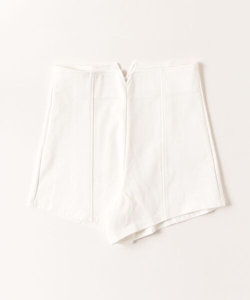TITTY&CO.(ティティーアンドコー)の「ハイウエストショートパンツ(その他パンツ・レディース・ブラック/ベージュ/ホワイト・SMALL/MEDIUM)」の1枚目の写真