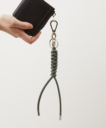 And A（アンドエー）の「ITTI イッチ / CRISTY SNAKEKNOT CHARM STCOW スネークノットチャーム 牛革キーホルダー / ITTI-GOODS-063-26Q1（キーホルダー）」