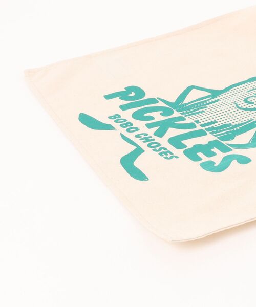 BOBO CHOSES(ボボショーズ)の「Bobo Choses Pickles tote bag pack(トートバッグ・キッズ・オフホワイト・ONE SIZE)」の3枚目の写真