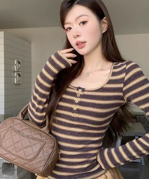 AsheKsha(アシクシャ)の「修身長袖Tシャツ(Tシャツ/カットソー・レディース・ブラウン・M)」の7枚目の写真