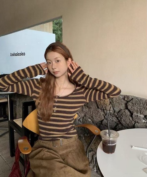 AsheKsha(アシクシャ)の「修身長袖Tシャツ(Tシャツ/カットソー・レディース・ブラウン・M)」の12枚目の写真