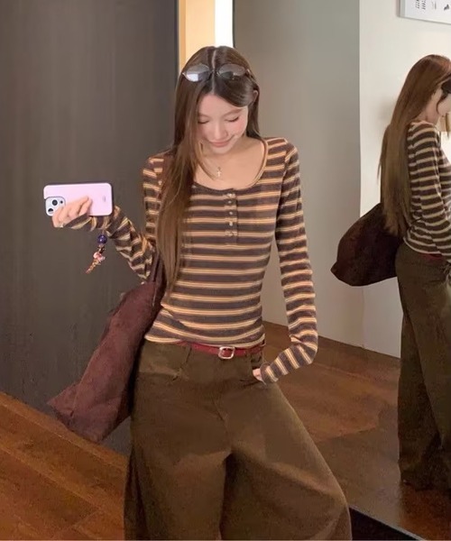 AsheKsha(アシクシャ)の「修身長袖Tシャツ(Tシャツ/カットソー・レディース・ブラウン・M)」の18枚目の写真