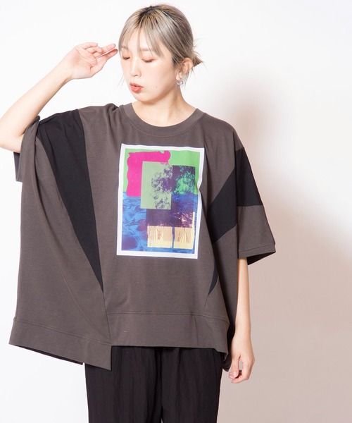 アシンメトリーグラフィックTシャツ（Tシャツ/カットソー）｜OSMOSIS