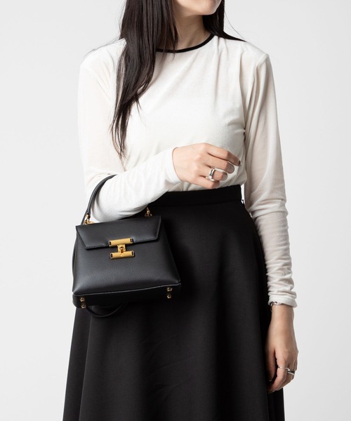 CARBOTTI（カルボッティ）の「CARBOTTI / DIANA P321 カルボッティ ダイアナ レザー ワンハンドル 2WAY ハンドバッグ（ショルダーバッグ・レディース・タン/グレイッシュベージュ/ブラック/ベージュ・FREE）」の5枚目の写真