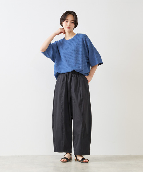 MELROSE claire(メルローズ クレール)の「【ふくれ地柄ドルマンカットプルオーバー】(Tシャツ/カットソー・レディース・オフホワイト/ブルー/チャコールグレー・FREE)」の8枚目の写真