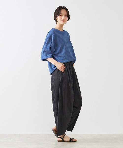 MELROSE claire(メルローズ クレール)の「【ふくれ地柄ドルマンカットプルオーバー】(Tシャツ/カットソー・レディース・オフホワイト/ブルー/チャコールグレー・FREE)」の13枚目の写真