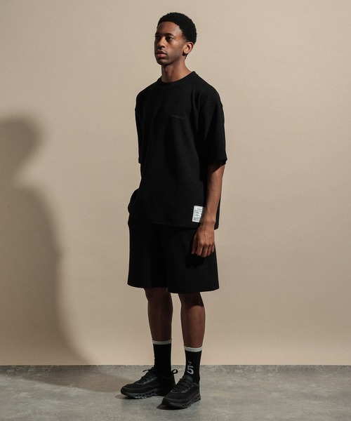 NUMERALS（ヌメラルズ）の「[NUMERALS]WAFFLE SHORTS（その他パンツ・メンズ・カーキ/ブラック/ベージュ・MEDIUM/LARGE）」の6枚目の写真