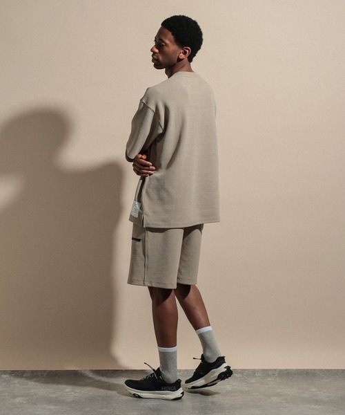 NUMERALS（ヌメラルズ）の「[NUMERALS]WAFFLE SHORTS（その他パンツ・メンズ・カーキ/ブラック/ベージュ・MEDIUM/LARGE）」の12枚目の写真