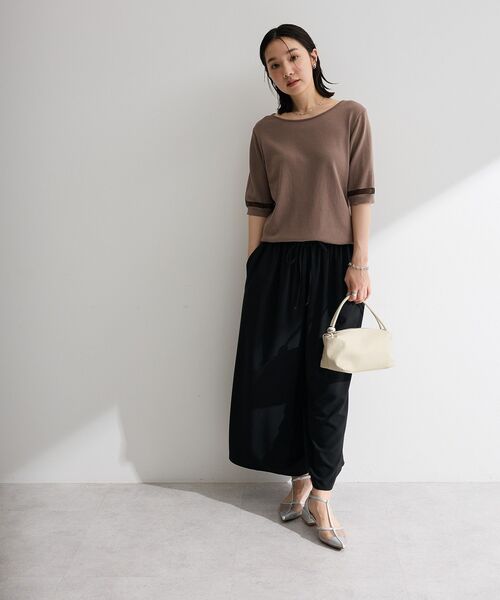 Green Parks(グリーンパークス)の「袖シアーニットプルオーバー(Tシャツ/カットソー・レディース・モカ/ブラック/オフホワイト/ブルー・FREE)」の5枚目の写真