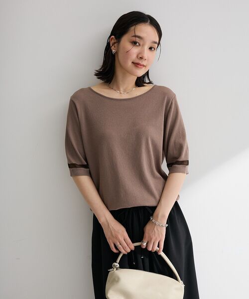Green Parks(グリーンパークス)の「袖シアーニットプルオーバー(Tシャツ/カットソー・レディース・モカ/ブラック/オフホワイト/ブルー・FREE)」の8枚目の写真