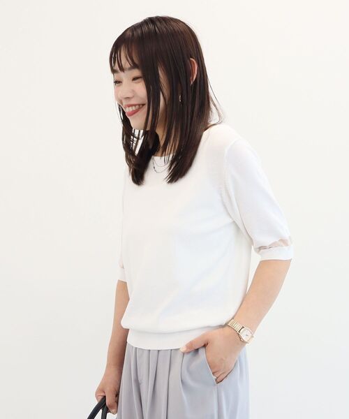Green Parks(グリーンパークス)の「袖シアーニットプルオーバー(Tシャツ/カットソー・レディース・モカ/ブラック/オフホワイト/ブルー・FREE)」の19枚目の写真