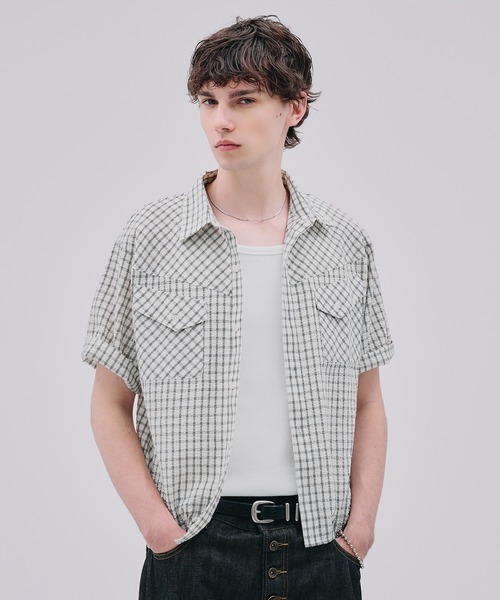 Regen Glanz(レーゲングランツ)の「modern western seersucker short sleeve shirt / モダンウエスタンシアサッカーショートスリーブシャツ(シャツ/ブラウス・メンズ・ライトホワイト/ネイビー・SMALL/MEDIUM/LARGE)」の1枚目の写真