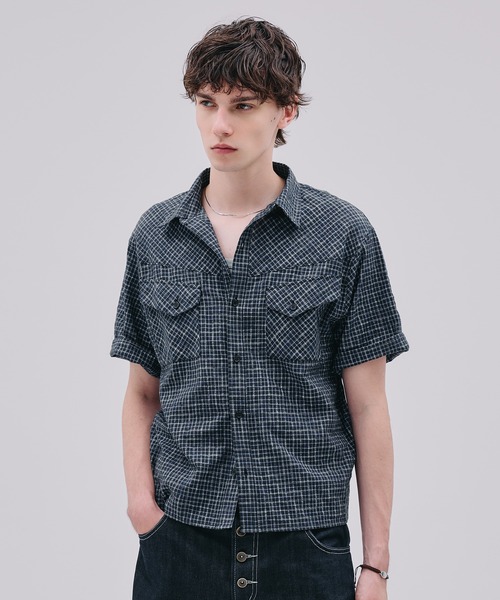 Regen Glanz(レーゲングランツ)の「modern western seersucker short sleeve shirt / モダンウエスタンシアサッカーショートスリーブシャツ(シャツ/ブラウス・メンズ・ライトホワイト/ネイビー・SMALL/MEDIUM/LARGE)」の4枚目の写真