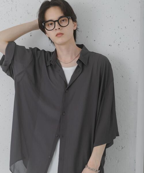 SENSE OF PLACE by URBAN RESEARCH（センスオブプレイスバイアーバンリサーチ）の「シアーヨウリュウエクストラルーズシャツ（シャツ/ブラウス・メンズ・ブルー/ブラウン/チャコールグレー・MEDIUM/LARGE）」の2枚目の写真