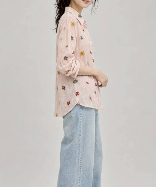 KAMINARI_TOKIO(カミナリトキオ)の「総柄シャツ(シャツ/ブラウス・レディース・ホワイト/ブラック/ダークグリーン/ベージュ/ピンク/グリーン・FREE)」の13枚目の写真