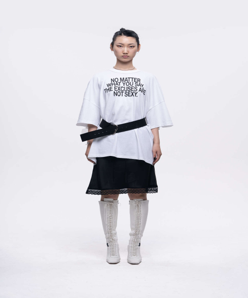 DEPC(デプク)の「LETTERING BOXY FIT T-SHIRT - WHITE(Tシャツ/カットソー・レディース・その他・FREE)」の1枚目の写真