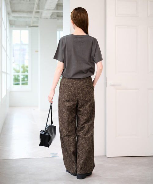 U by SPICK&SPAN（ユーバイスピックアンドスパン）の「ジャガードタックパンツ（スラックス・レディース・カーキ/ホワイト・38/36）」の16枚目の写真
