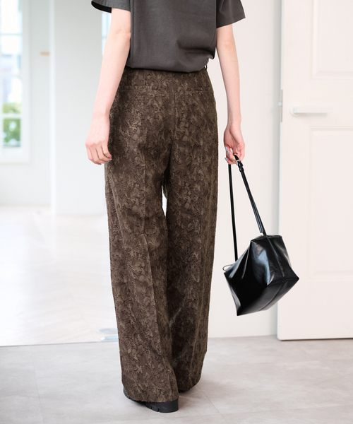 U by SPICK&SPAN（ユーバイスピックアンドスパン）の「ジャガードタックパンツ（スラックス・レディース・カーキ/ホワイト・38/36）」の21枚目の写真