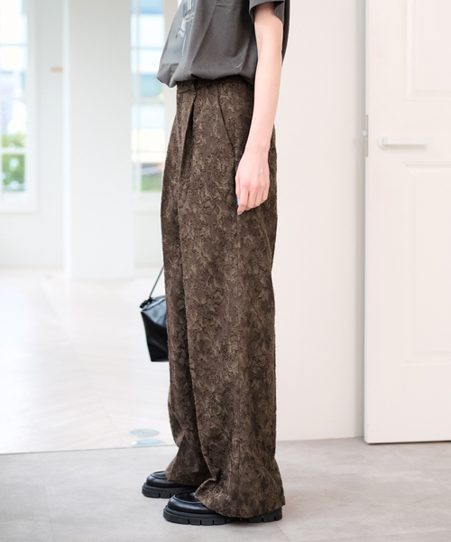 U by SPICK&SPAN（ユーバイスピックアンドスパン）の「ジャガードタックパンツ（スラックス・レディース・カーキ/ホワイト・38/36）」の22枚目の写真