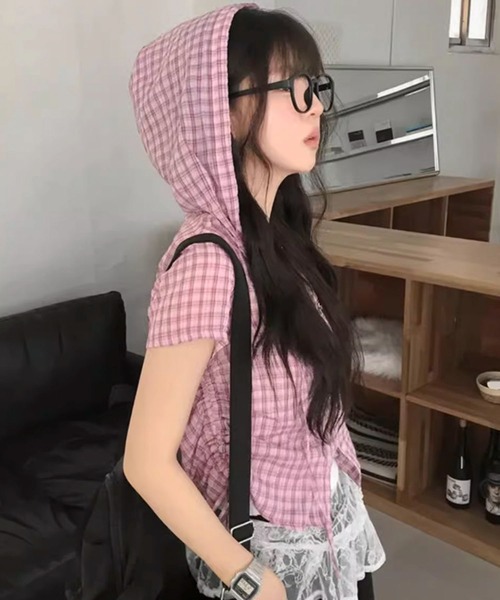 AVYL(アヴィル)の「フード付きチェック柄ショートシャツ/チェック柄 フード付き サイドドロスト ショート半袖シャツ(シャツ/ブラウス・レディース・ピンク/グレー/ブラック・M)」の13枚目の写真