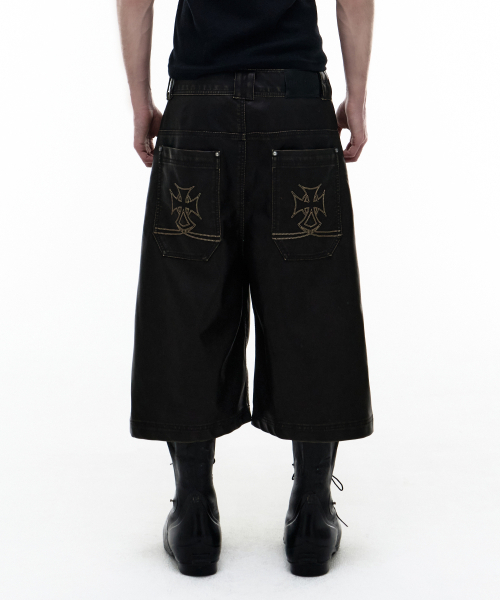 OPUS 0012(オーパス0012)の「Op. 08 DUNE LEATHER MAXI SHORTS BROWN(その他パンツ・メンズ・その他・SMALL/MEDIUM/LARGE)」の1枚目の写真