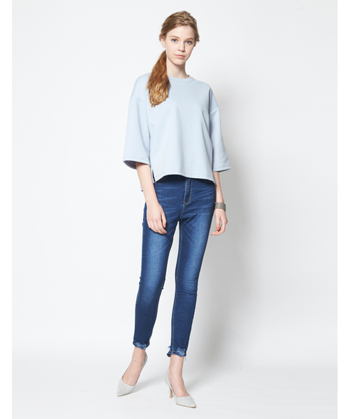 titivate（ティティベイト）の「ﾎﾟﾝﾁ素材ﾎﾞｯｸｽｶｯﾄｿ-（Tシャツ/カットソー・レディース・杢グレー/ライトブルー/ホワイト/ベージュ/ネイビー/ピンク・FREE）」の4枚目の写真