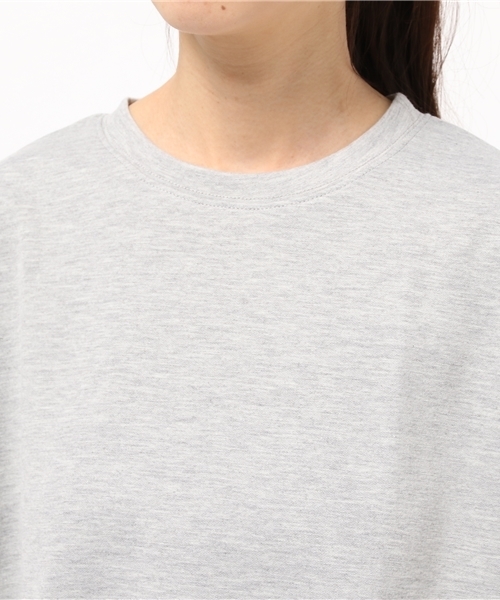 titivate（ティティベイト）の「ﾎﾟﾝﾁ素材ﾎﾞｯｸｽｶｯﾄｿ-（Tシャツ/カットソー・レディース・杢グレー/ライトブルー/ホワイト/ベージュ/ネイビー/ピンク・FREE）」の20枚目の写真