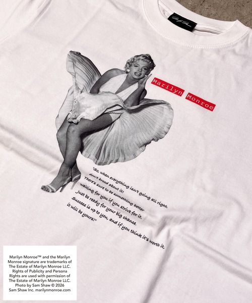 BY THE BAY（バイザベイ）の「【MARILYN MONROE/マリリン・モンロー】フォトTシャツ ピグメント染め ヴィンテージ ユニセックス サブウェイシーン ホワイトドレス 名場面（Tシャツ/カットソー・レディース・ブラック/ホワイト・MEDIUM/SMALL）」の4枚目の写真