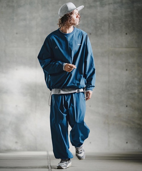 GLIMCLAP(グリムクラップ)の「mlt5755-Ripstop & Stretch Nylon Crew ロングスリーブプルオーバー(211-003-gla-cg)(Tシャツ/カットソー・メンズ・ブルー/ブラック・M/L/S)」の8枚目の写真