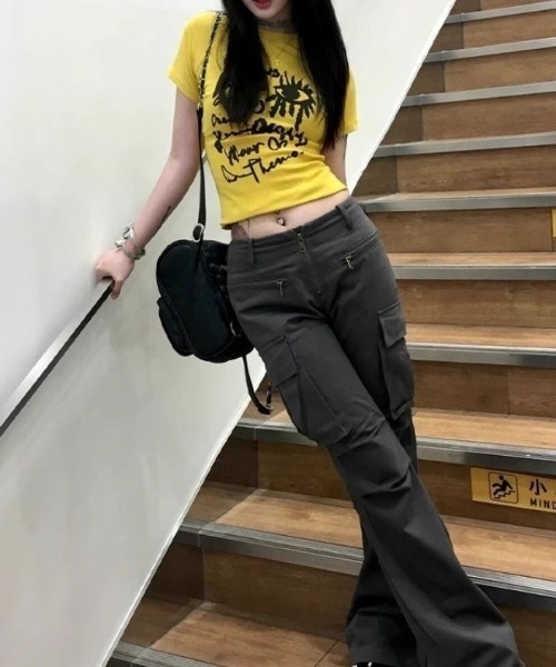 LADY LIKE(レディライク)の「アイデザインアートプリントコンパクト半袖Tシャツ(Tシャツ/カットソー・レディース・ホワイト/グレー/イエロー・M)」の13枚目の写真