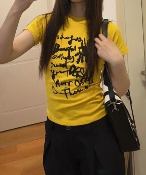 LADY LIKE(レディライク)の「アイデザインアートプリントコンパクト半袖Tシャツ(Tシャツ/カットソー・レディース・ホワイト/グレー/イエロー・M)」の18枚目の写真