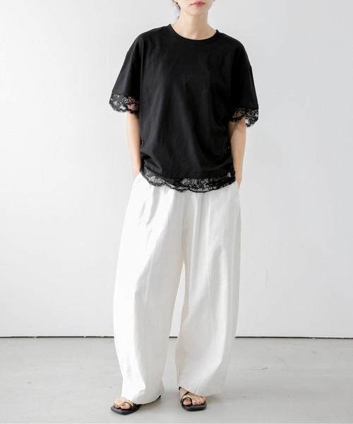 SUGAR BISKET(シュガービスケット)の「レースレイヤード バックスリットTシャツ(Tシャツ/カットソー・レディース・ホワイト/ブラック・フリー)」の7枚目の写真