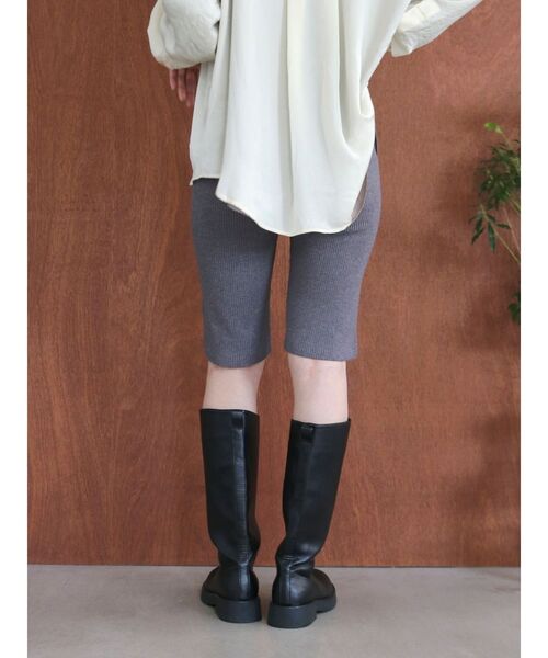 Ungrid(アングリッド)の「ニットサイクルパンツ(その他パンツ・レディース・グレー/ブラック・FREE)」の10枚目の写真