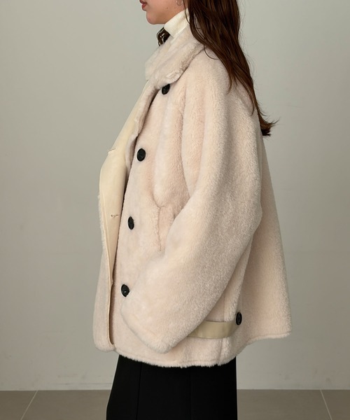 GeeRA(ジーラ)の「B3ボアブルゾン(ブルゾン・レディース・ブラウン/アイボリー・X-LARGE/LARGE/MEDIUM)」の9枚目の写真
