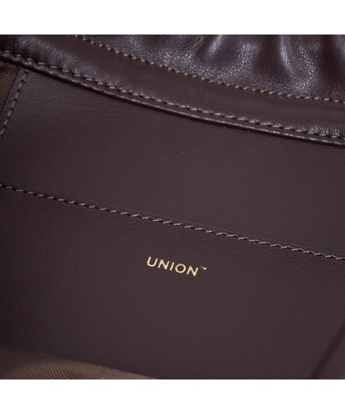 VILLA BOOKS(ヴィラ ブックス)の「Union Backpack (M's Black Berry)(バックパック/リュック・レディース・ワインレッド・FREE)」の3枚目の写真
