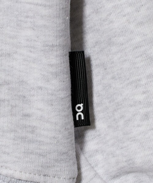 On(オン)の「<On>Club Hoodie/フーディー(パーカー・メンズ・ブラック/その他1・L/S/M/XL)」の9枚目の写真
